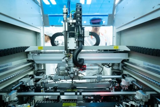 Vingroup ra mắt điện thoại thông minh Vsmart ảnh 3