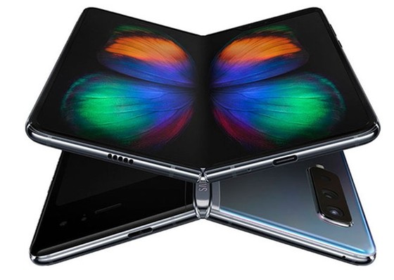 Xu hướng điện thoại màn hình gập lên ngôi trong năm 2019 ảnh 1