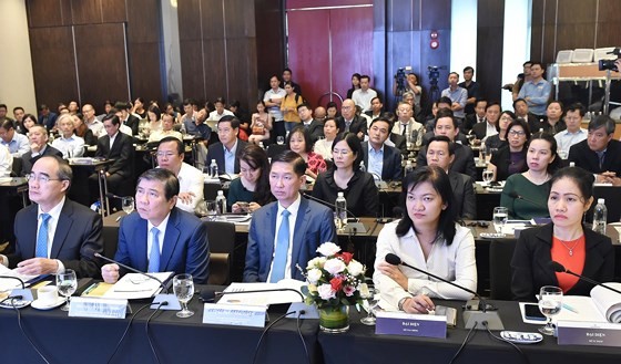 TPHCM vươn lên thành trung tâm tài chính khu vực và quốc tế ảnh 1