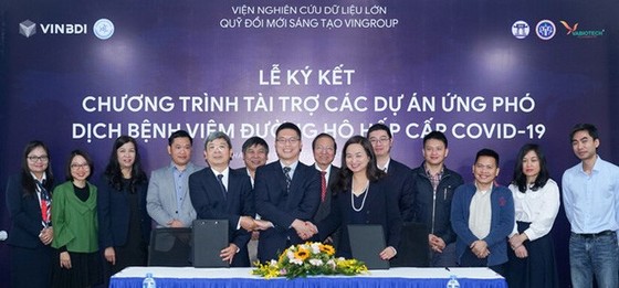 Chung tay chống dịch Covid - 19 ảnh 22