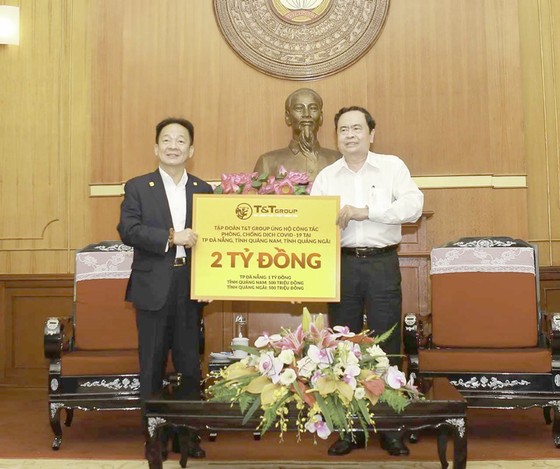 “Bầu Hiển” ủng hộ 6 tỷ đồng phòng chống Covid-19 tại miền Trung ảnh 1