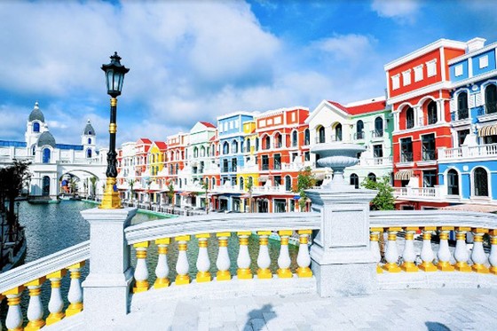 Xe buýt điện thay đổi diện mạo đô thị, tăng tốc du lịch ảnh 2