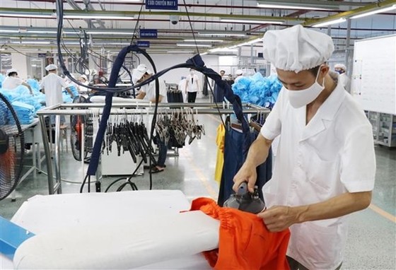 Kế hoạch phát triển kinh tế-xã hội năm 2021: GDP tăng khoảng 6% hình ảnh 2 Ke hoach phat trien kinh te-xa hoi nam 2021: GDP tang khoang 6% hinh anh 2
