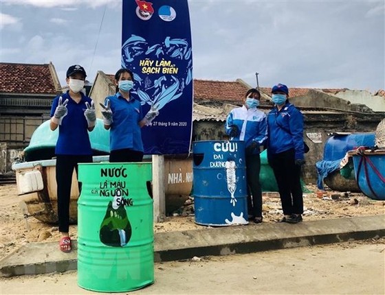 Giảm thiểu rác thải nhựa trên biển: Để biển Việt Nam trong lành hình ảnh 2 Giam thieu rac thai nhua tren bien: De bien Viet Nam trong lanh hinh anh 2