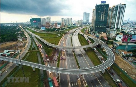 Bộ Kế hoạch Đầu tư: Mục tiêu GDP 6,5% cần có quyết tâm chính trị cao hình ảnh 2 Bo Ke hoach Dau tu: Muc tieu GDP 6,5% can co quyet tam chinh tri cao hinh anh 2