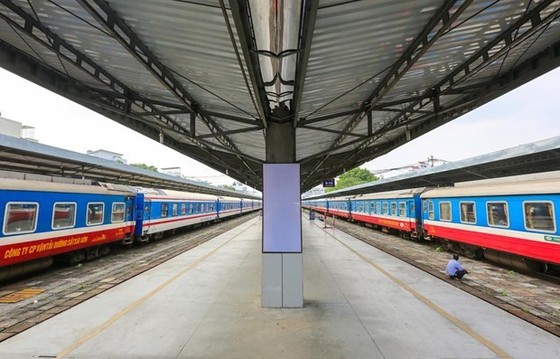 Đầu tư đường sắt tốc độ cao Bắc-Nam: Băn khoăn các phương án lựa chọn hình ảnh 2 Dau tu duong sat toc do cao Bac-Nam: Ban khoan cac phuong an lua chon hinh anh 2