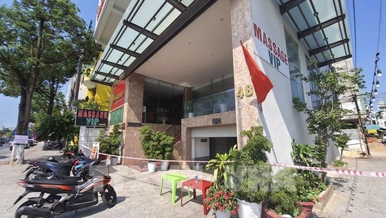 Nhân viên massage ở Đà Nẵng mhiem64 COVID-19 ảnh 1