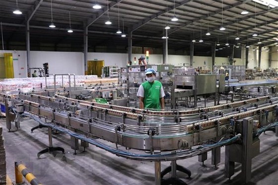 COVID-19: Khu vực xây dựng, dịch vụ-du lịch ảnh hưởng nặng nề nhất hình ảnh 2 COVID-19: Khu vuc xay dung, dich vu-du lich anh huong nang ne nhat hinh anh 2