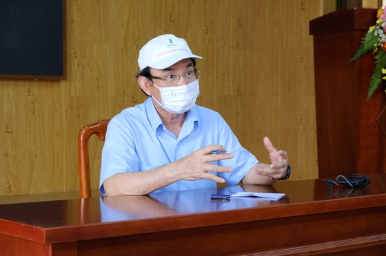 Bí thư Thành ủy TPHCM Nguyễn Văn Nên kiểm tra đột xuất công tác phòng chống dịch tại cơ sở ảnh 2