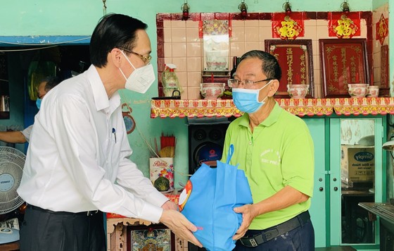 Ghi nhận sự đóng góp của người dân tham gia tự quản chốt bảo vệ 'vùng xanh' ảnh 1