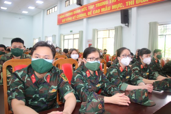 Bộ Tư lệnh TPHCM thành lập 310 tổ công tác xuất quân hỗ trợ cung cấp lương thực cho người dân ảnh 6