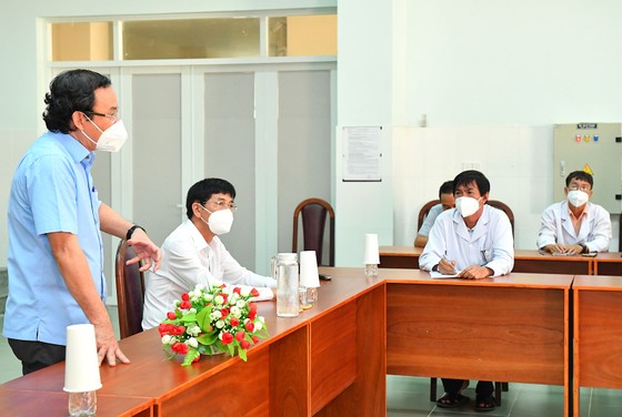 Huyện Cần Giờ xây dựng, củng cố lại hệ thống y tế cơ sở chuẩn bị cho 'bình thường mới' ảnh 3