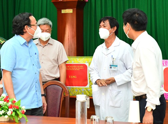 Huyện Cần Giờ xây dựng, củng cố lại hệ thống y tế cơ sở chuẩn bị cho 'bình thường mới' ảnh 4