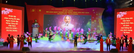 Xây dựng đội ngũ cán bộ, đảng viên tận tụy, trung thực ảnh 1