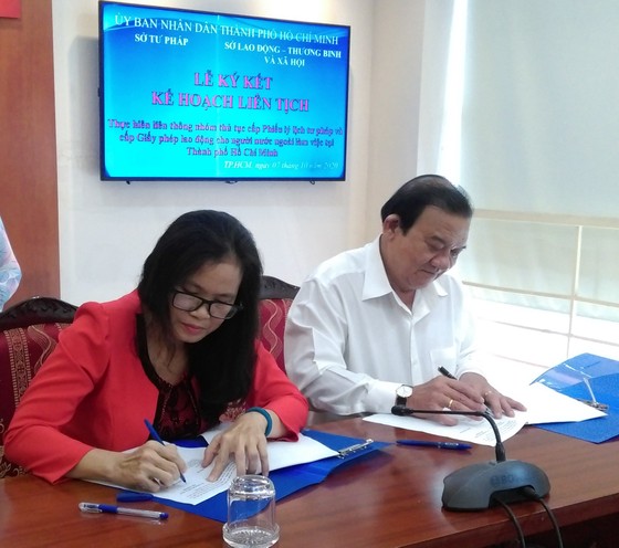 Cấp phiếu lý lịch tư pháp, giấy phép lao động cho người nước ngoài làm việc tại TPHCM trong 17 ngày ảnh 1