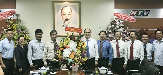 Bí thư Thành ủy Nguyễn Thiện Nhân thăm, chúc mừng Báo Sài Gòn Giải Phóng ảnh 3
