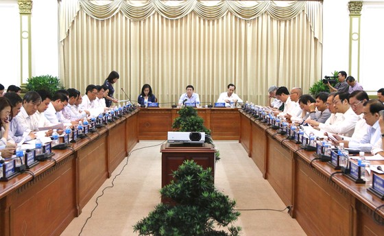 Chủ tịch UBND TPHCM Nguyễn Thành Phong: Đề nghị phân công lại lãnh đạo không hoàn thành nhiệm vụ ảnh 1