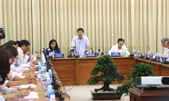 Chủ tịch UBND TPHCM Nguyễn Thành Phong: Đề nghị phân công lại lãnh đạo không hoàn thành nhiệm vụ ảnh 3