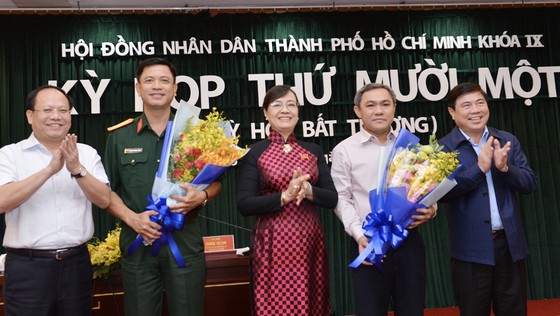 HĐND TPHCM họp bất thường về công tác nhân sự ảnh 4