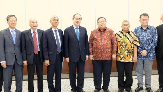 Bí thư Thành ủy TPHCM Nguyễn Thiện Nhân đề xuất lập liên minh ứng phó biến đổi khí hậu ảnh 1