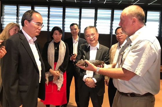 Bí thư Thành ủy TPHCM Nguyễn Thiện Nhân bắt đầu chuyến thăm Australia ảnh 2
