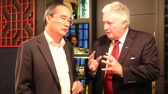 Bí thư Thành ủy TPHCM Nguyễn Thiện Nhân bắt đầu chuyến thăm Australia ảnh 1
