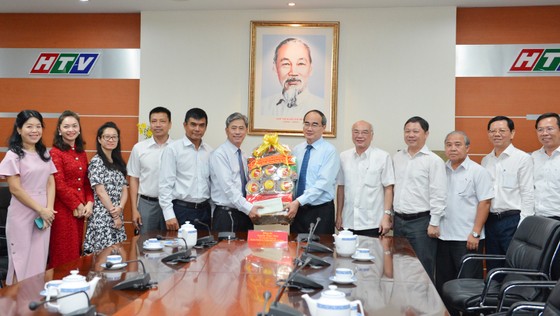 Bí thư Thành ủy TPHCM Nguyễn Thiện Nhân đặt hàng công tác tuyên truyền để góp phần phát triển TPHCM ảnh 1
