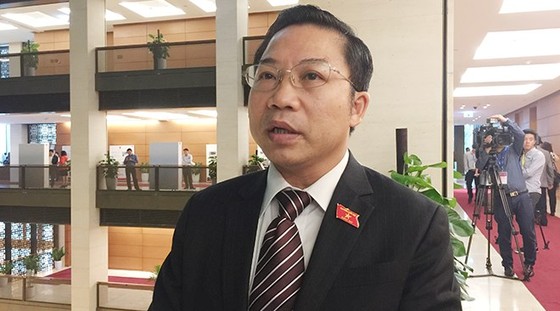 Bộ trưởng Bộ KHĐT Nguyễn Chí Dũng: Phải mở rộng hạn điền ảnh 3