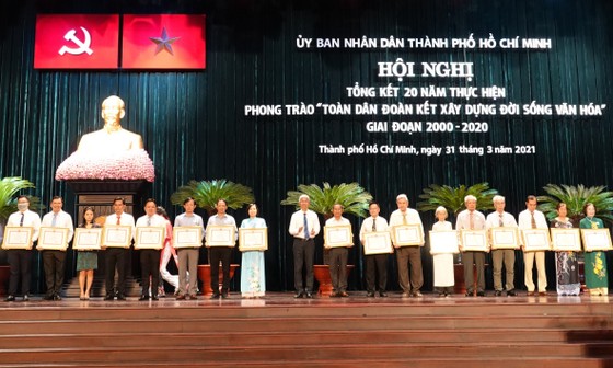 Chấm dứt việc bình xét các danh hiệu mang tính hình thức ảnh 1