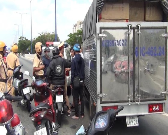 Công an TPHCM phá vụ tàng trữ, vận chuyển ma túy hơn 1,1 tấn ảnh 1