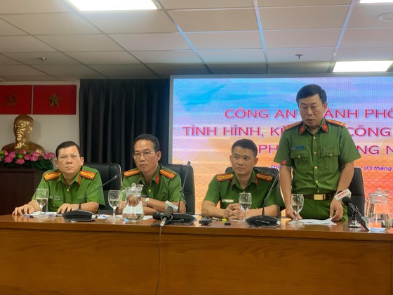 Triệt phá đường dây ma túy "khủng" từ Lào về TPHCM, thu nhiều súng ảnh 1