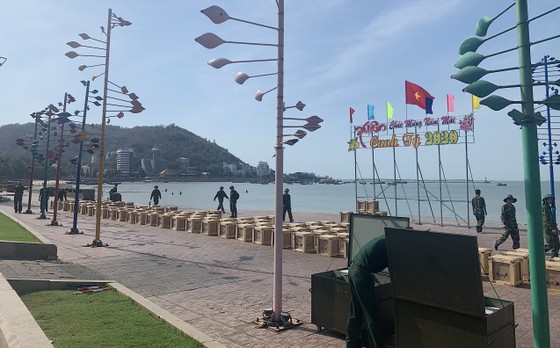1.200 giàn pháo hoa chờ bắn dịp giao thừa tại Bà Rịa - Vũng Tàu ảnh 2