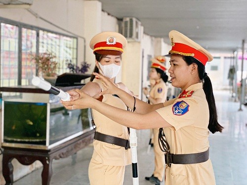 Chuẩn bị ra mắt đội hình nữ CSGT dẫn đoàn Công an TPHCM ảnh 4