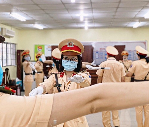 Chuẩn bị ra mắt đội hình nữ CSGT dẫn đoàn Công an TPHCM ảnh 3