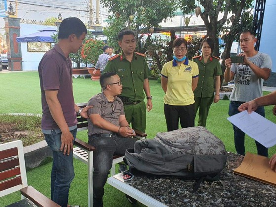 Công an tỉnh Bình Dương thông tin việc bắt phóng viên khi đang nhận tiền của doanh nghiệp ảnh 1