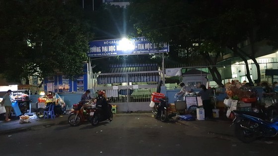 Thanh niên rơi từ tầng 6 trường Đại học Ngoại ngữ – Tin học tử vong ảnh 2