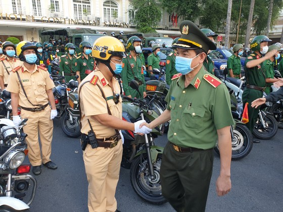 TPHCM ra quân đợt cao điểm tấn công trấn áp tội phạm đảm bảo an ninh trật tự ảnh 7