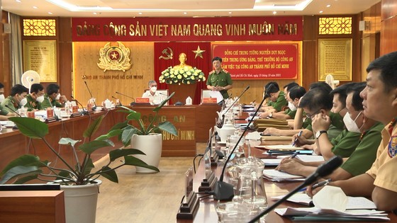 Thứ trưởng Bộ Công an Nguyễn Duy Ngọc làm việc với Công an TPHCM ảnh 1