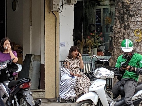 Nữ tài xế lao ô tô vào nhà dân ở Lò Đúc, Hà Nội ảnh 4