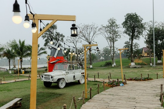 Dịp Tết thưởng thức 'Bản giao hưởng mùa xuân' lung linh tại Ecopark ảnh 7