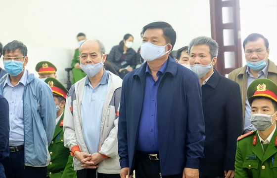 Ông Đinh La Thăng nói cáo trạng mang quan điểm buộc tội thời 1.0 ảnh 1