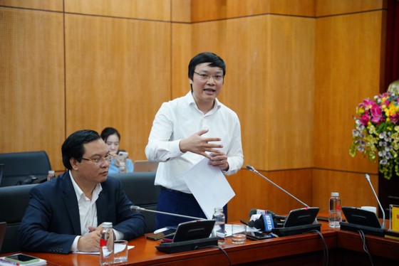Bộ Nội vụ yêu cầu tỉnh Vĩnh Phúc rà soát các bổ nhiệm như trường hợp bà Trần Huyền Trang ảnh 1