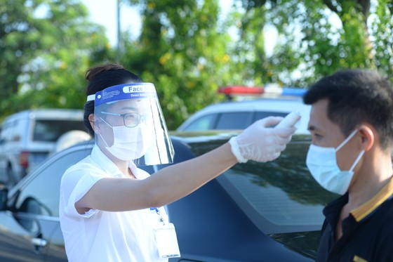 22 chốt kiểm soát dịch ở Hà Nội bắt đầu hoạt động, không xảy ra ùn ứ ảnh 4