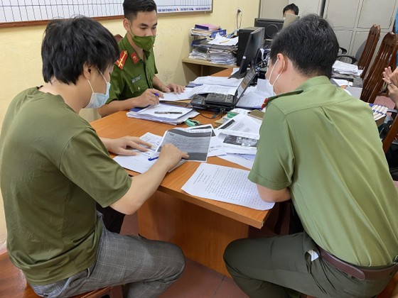 Đăng tải bài viết xuyên tạc, xúc phạm về việc tiêm vaccine trên địa bàn Hà Nội ảnh 1