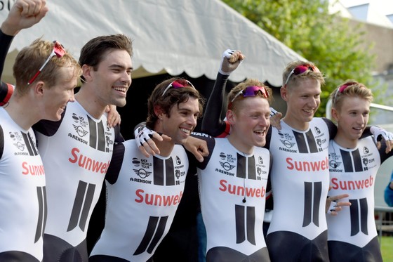 Chiến thắng bất ngờ của Sunweb ảnh 1