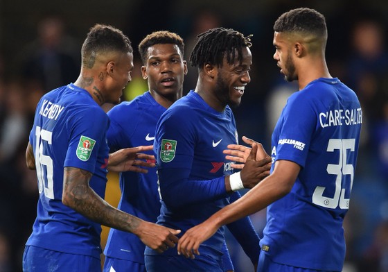 Suối nguồn tươi trẻ ở Chelsea ảnh 3