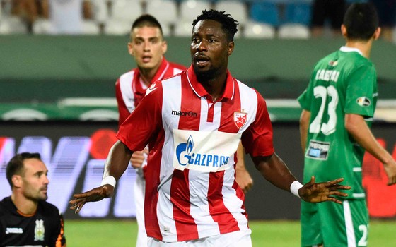 Tammy Abraham và màn trình diễn khiến BLĐ Chelsea phải suy nghĩ ảnh 1