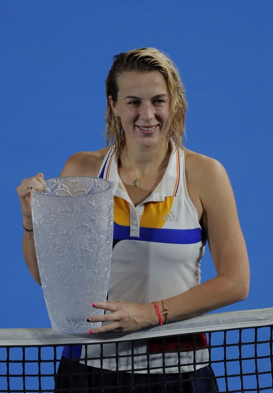 Strycova, Pavluychenkova lên ngôi ở Linz và Hong Kong ảnh 1