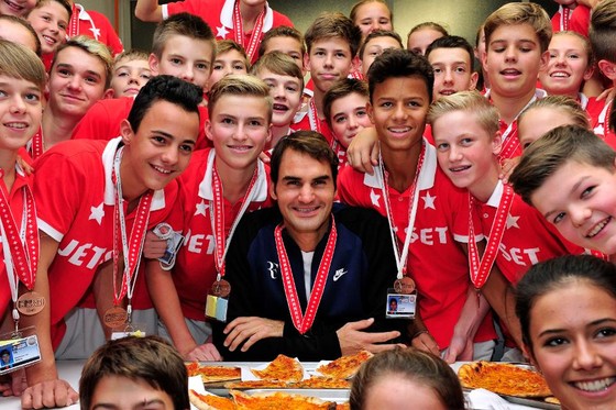 Federer cân cả thế giới? ảnh 1