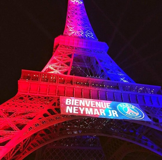 Tháp Eiffel và duyên nợ với Ronaldo, với thể thao ảnh 15